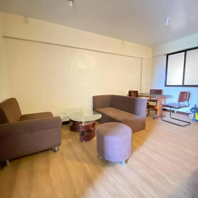 2Br Condo With Pool Manila 0*,