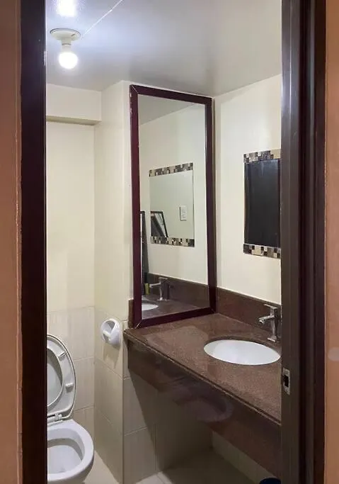 2Br Condo With Pool Manila Apartment